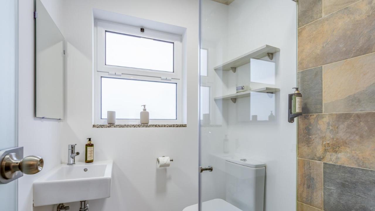 Apartment Glamorous 1 Bdr Duplex By Lovelystay